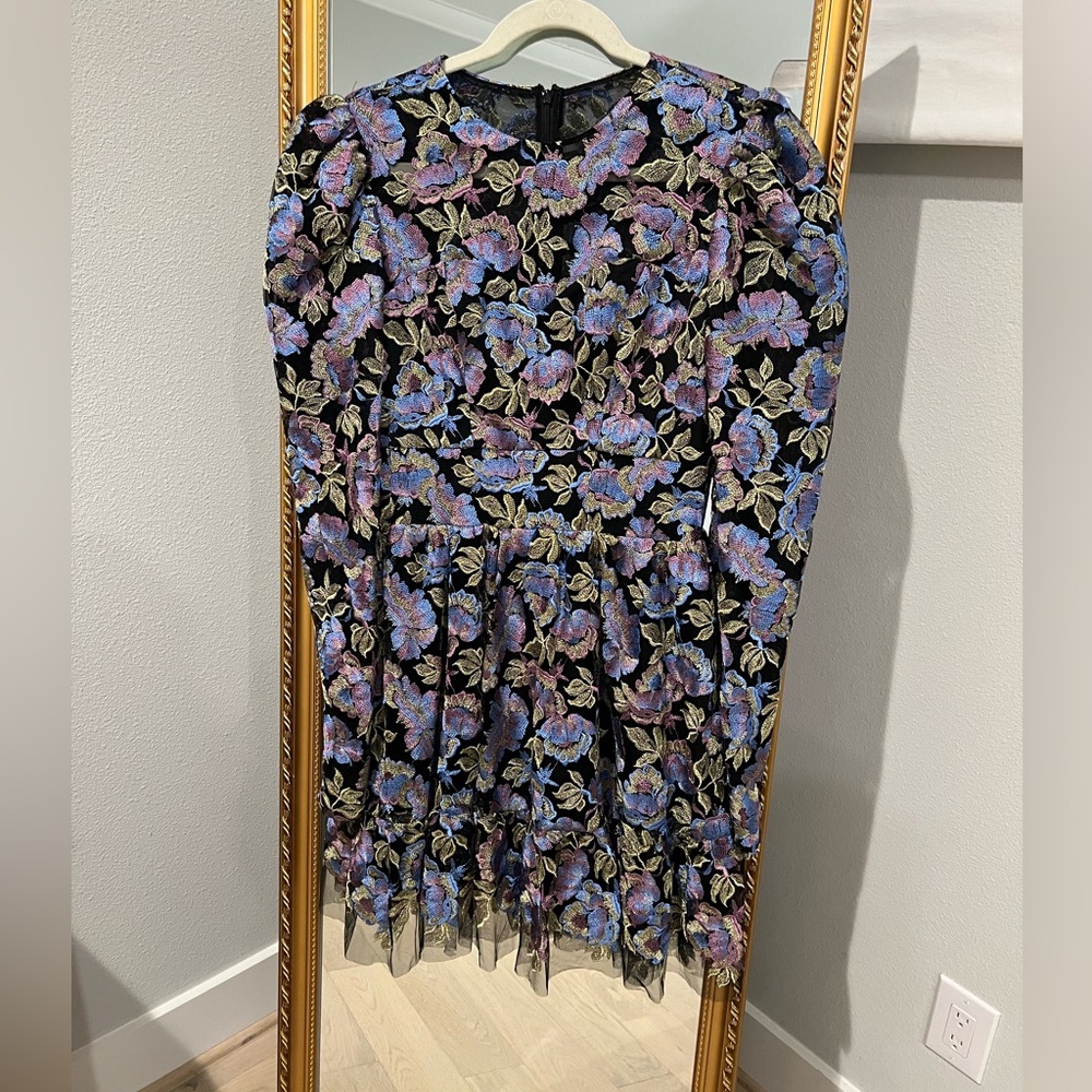 Dress the Population Adrienne embroidered puff sleeve mini dress